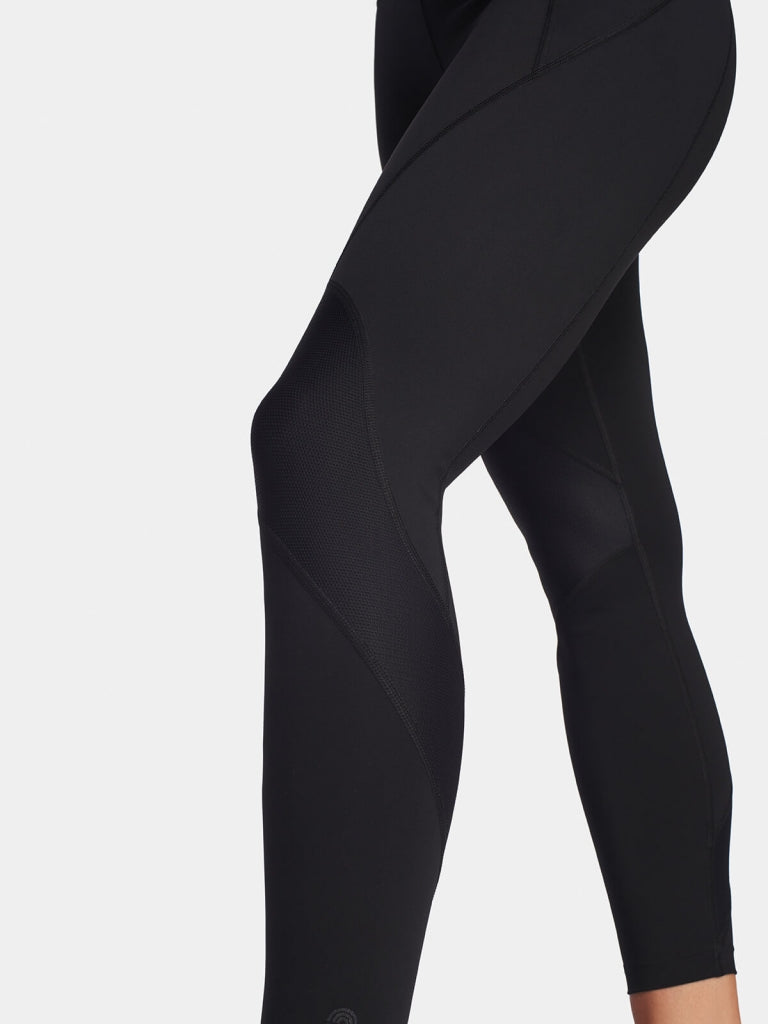 ULTRA-FORM COOL 6/8 / Black