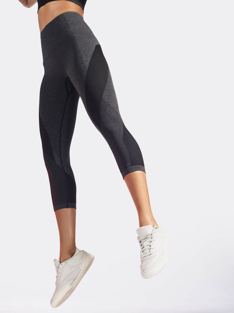 LAUNCH Crop Legging / Dark Grey Marl