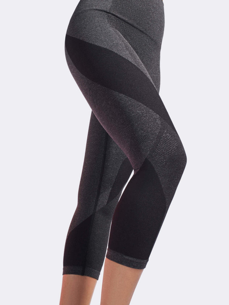 LAUNCH Crop Legging / Dark Grey Marl