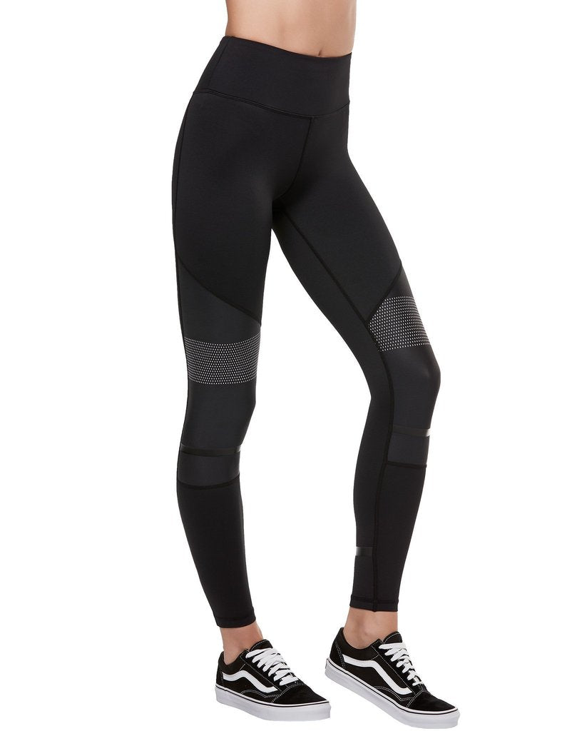 AMBER - TARMAC BLACK