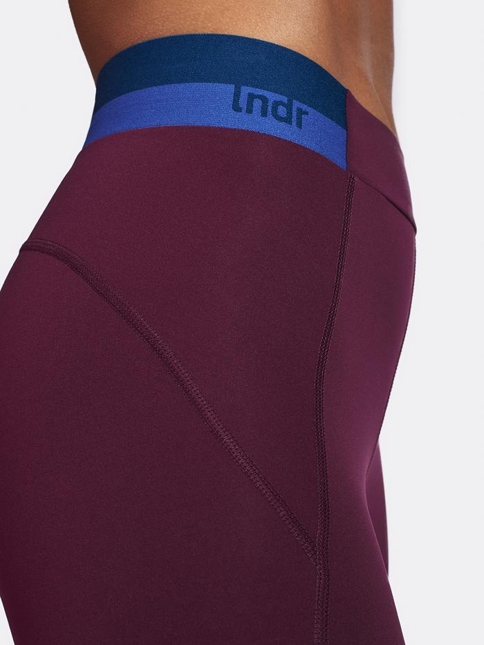 SPAR LEGGING / BLACKBERRY