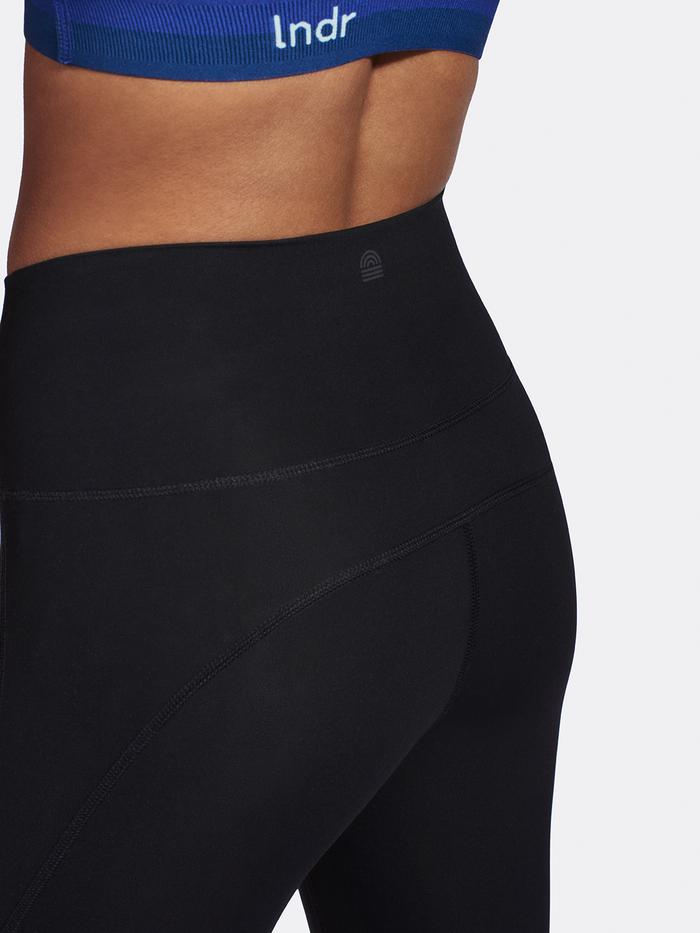 STELLAR CROP LEGGING / BLACK